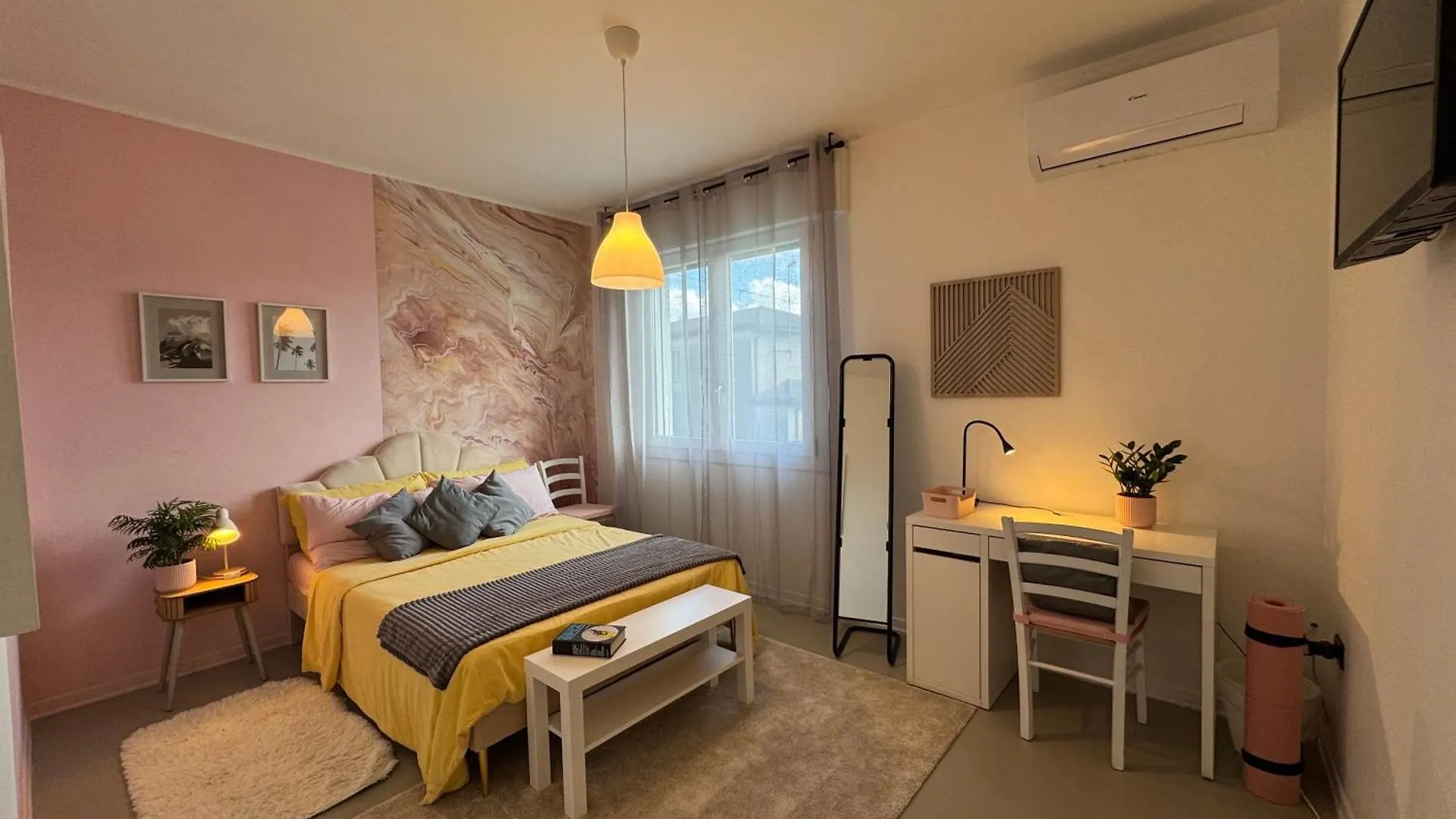 Heron House Corbola