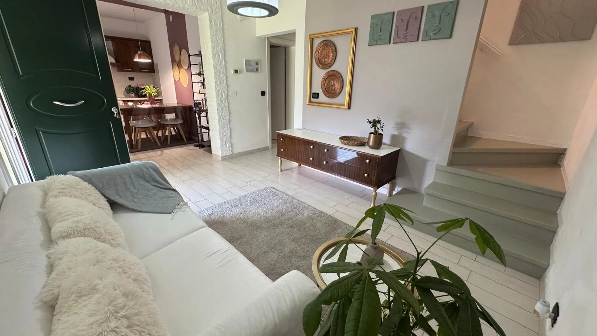 Holiday home Heron House Corbola
